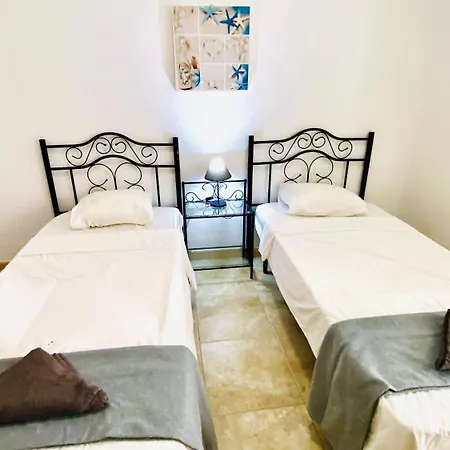 Piso En El Centro Del Apartamento *