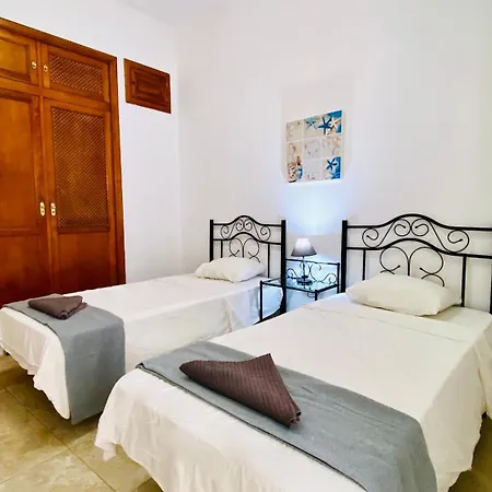 Piso En El Centro Del Apartamento *